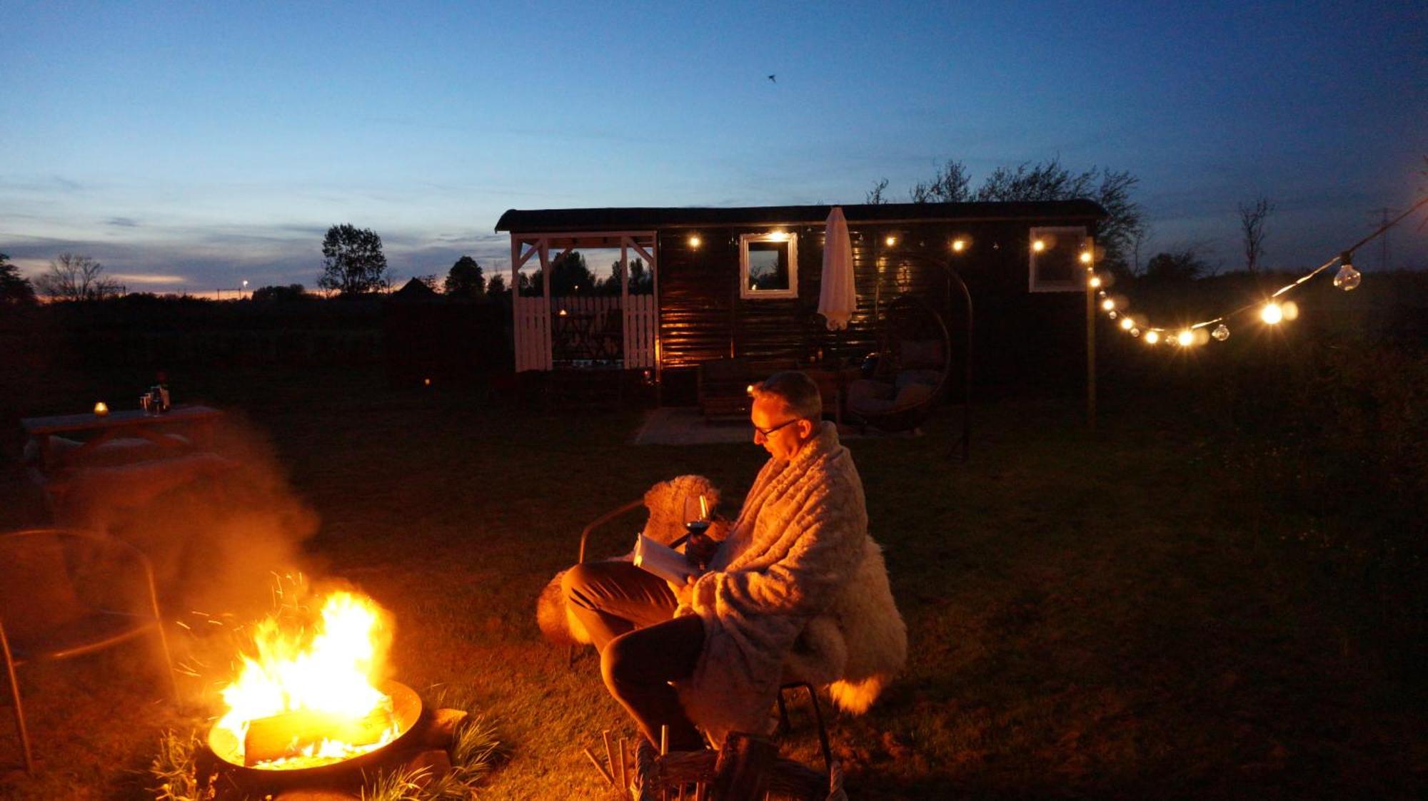 Bed And Breakfast Het Schapenlandje Waarland Bagian luar foto