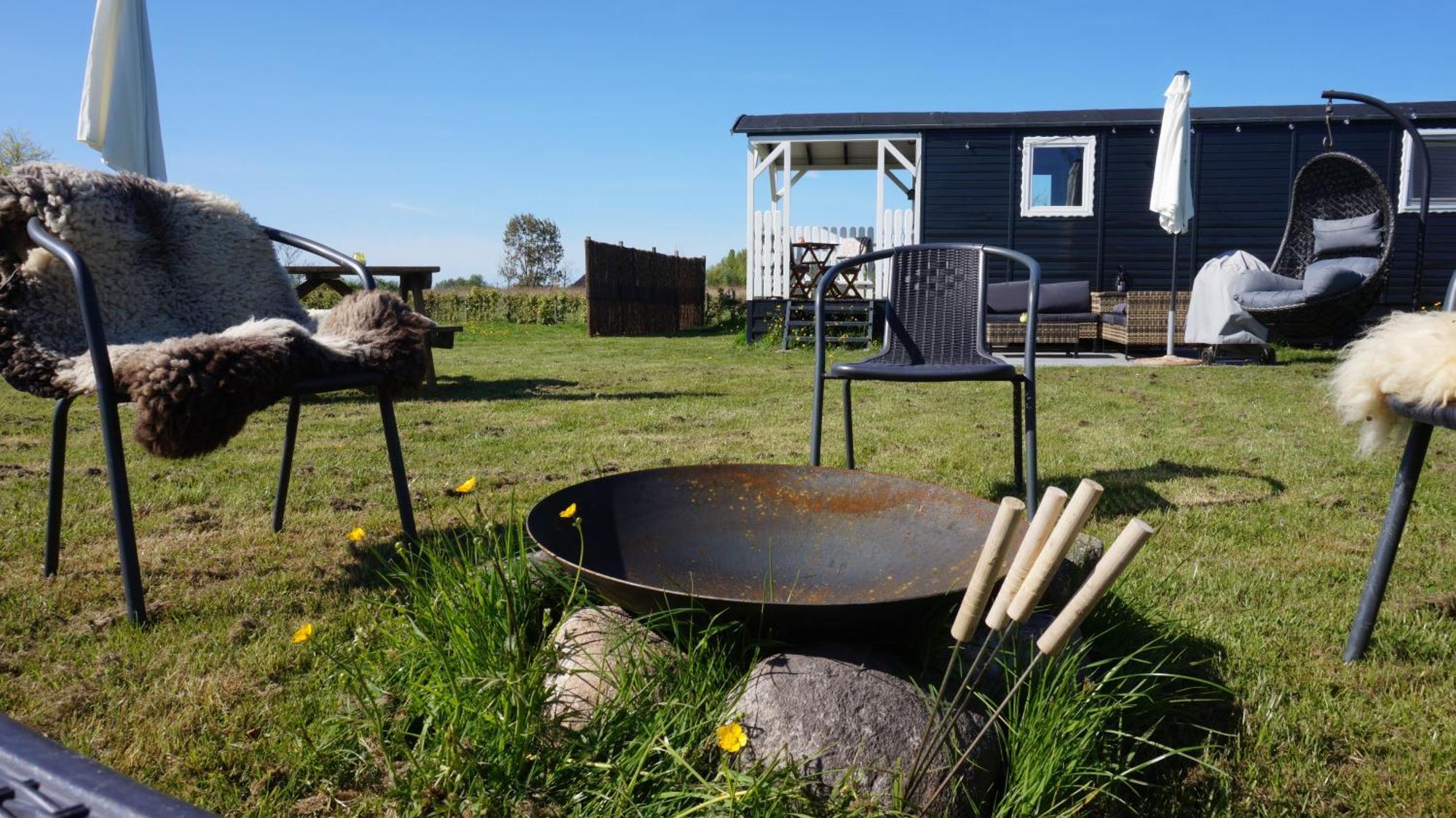 Bed And Breakfast Het Schapenlandje Waarland Bagian luar foto